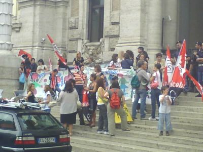 Roma - Manifestazione di Marted 17 giugno 2008 per la Difesa del Tempo Pieno